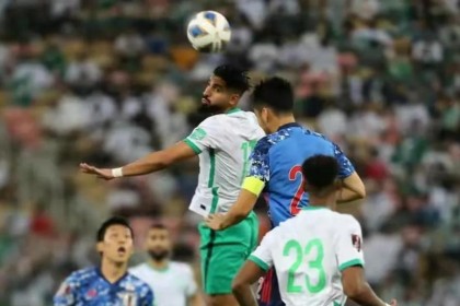  门兴格拉德巴赫进攻多点开花，客场大胜提升排名  