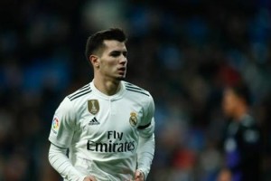  英超-迪亚斯造点米兰丘克红牌致胜利物浦  