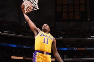  福克斯准三双引领国王青年军爆冷击败卫冕冠军勇士