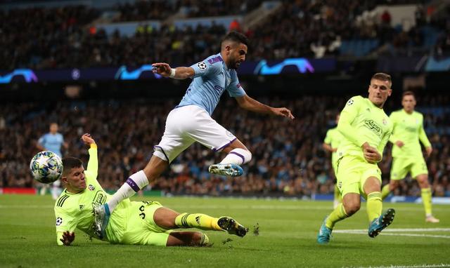 拜仁十连胜领跑积分榜  